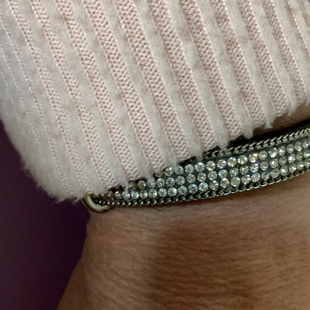 Beautiful sparkly bracelet - Picture 3 of 6